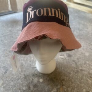 Dronninga bøttehatt
