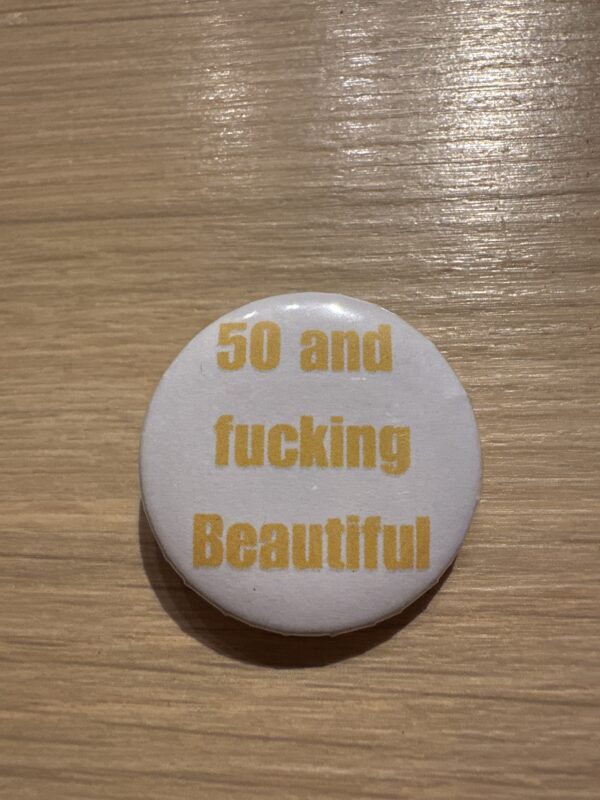 50 år beautiful button