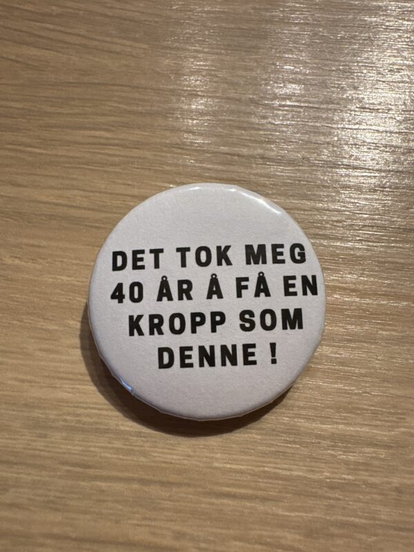 40 års arbeid button