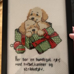 Hundegal røy geriljabroderi