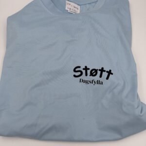 Titslinje / dagsfylla t shirt lys blå