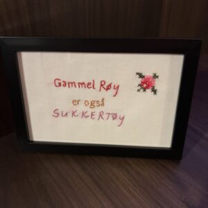 Gammel Røy geriljabroderi