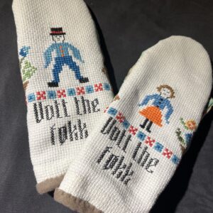 Vott the føkk votter mann og dame broderi