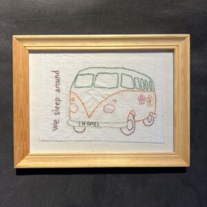 We sleep around geriljabroderi