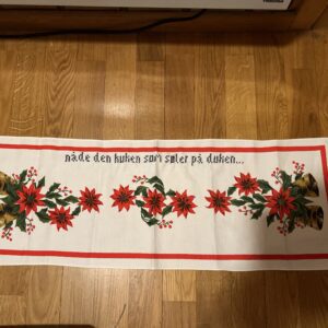 Nåde den … som søler på duken geriljabroderi