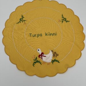 Geriljabroderi på finsk ,rund duk