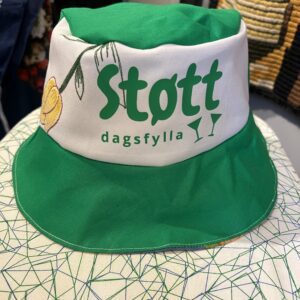 Grønn dagsfylla bøttehatt