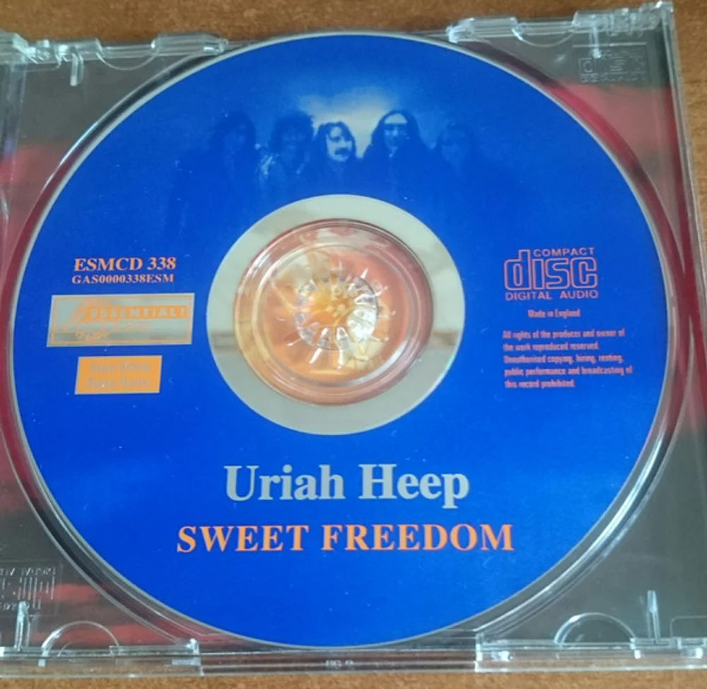 Uriah Heep - Sweet Freedom (ESMCD 338)
