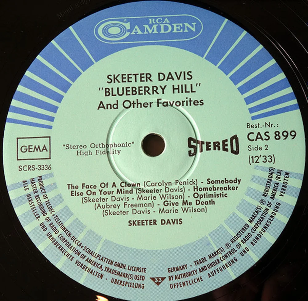 Skeeter Davis - Blueberry Hill And Other Favorites (CAS-899)