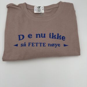 Fette nøye t skjorte