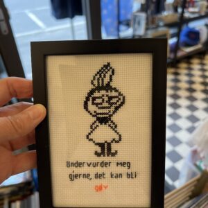 Geriljabroderi som ligner litt på Lille My